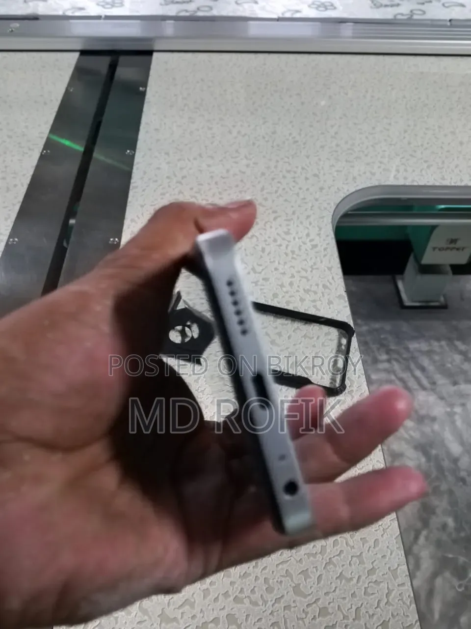 Tecno Spark Go 64 GB White