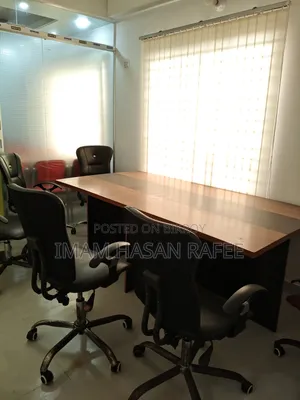 1500 square feet fully decorated office for sale.