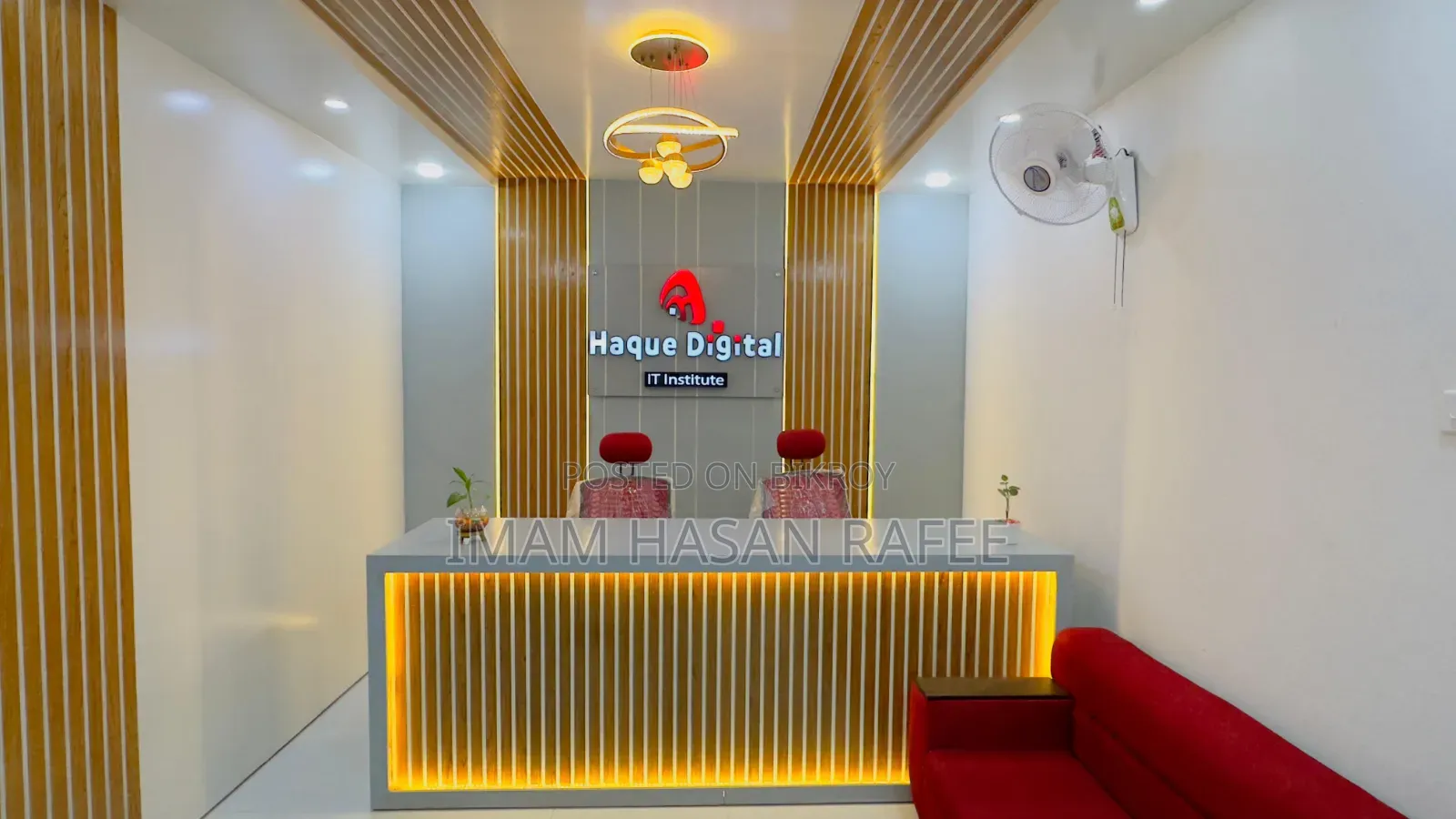 1500 square feet fully decorated office for sale.