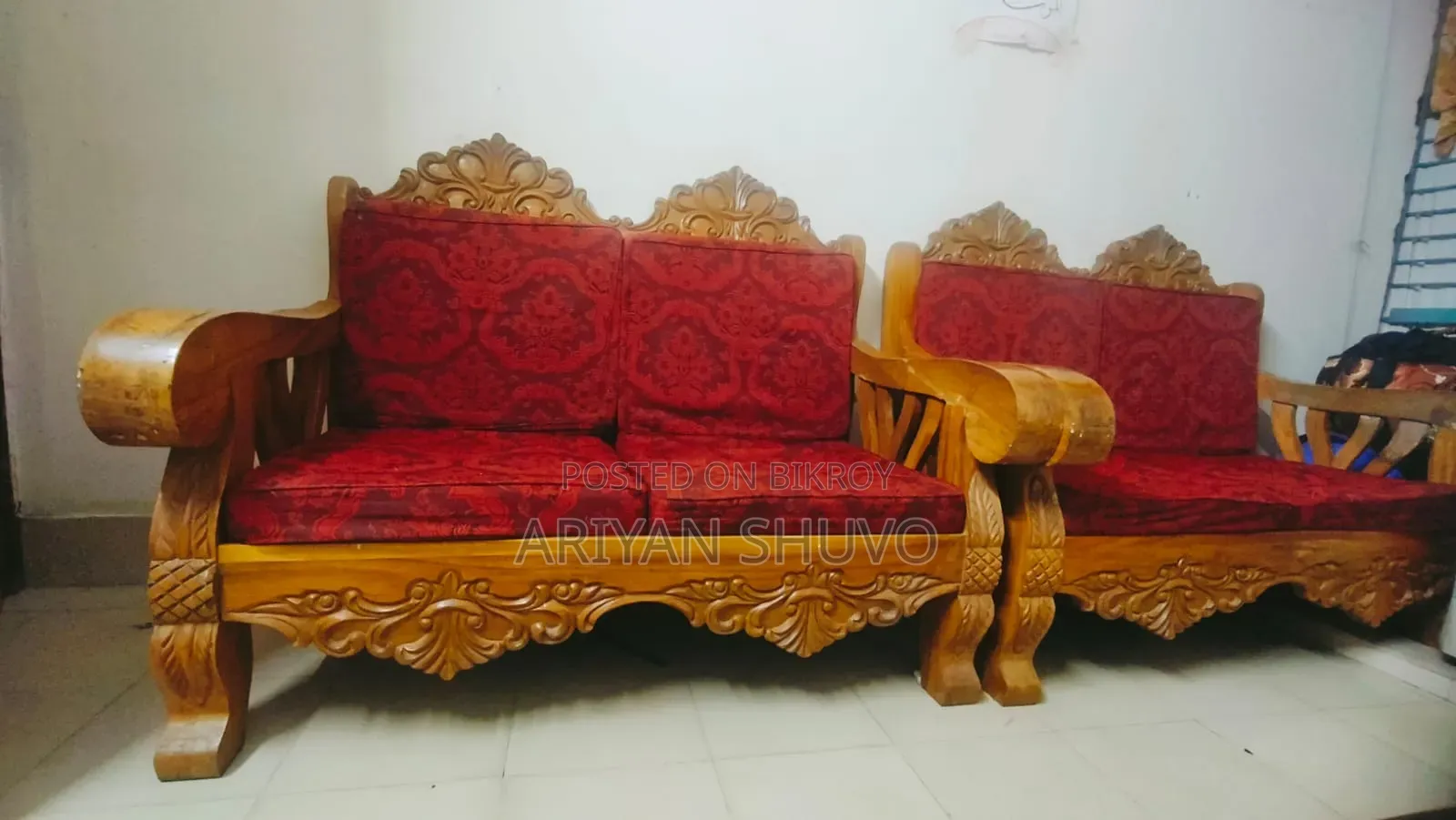 অরিজিনাল চিটাগাং সেগুন কাঠের সোফা যদি আপনি চান তবে দেরি কেন