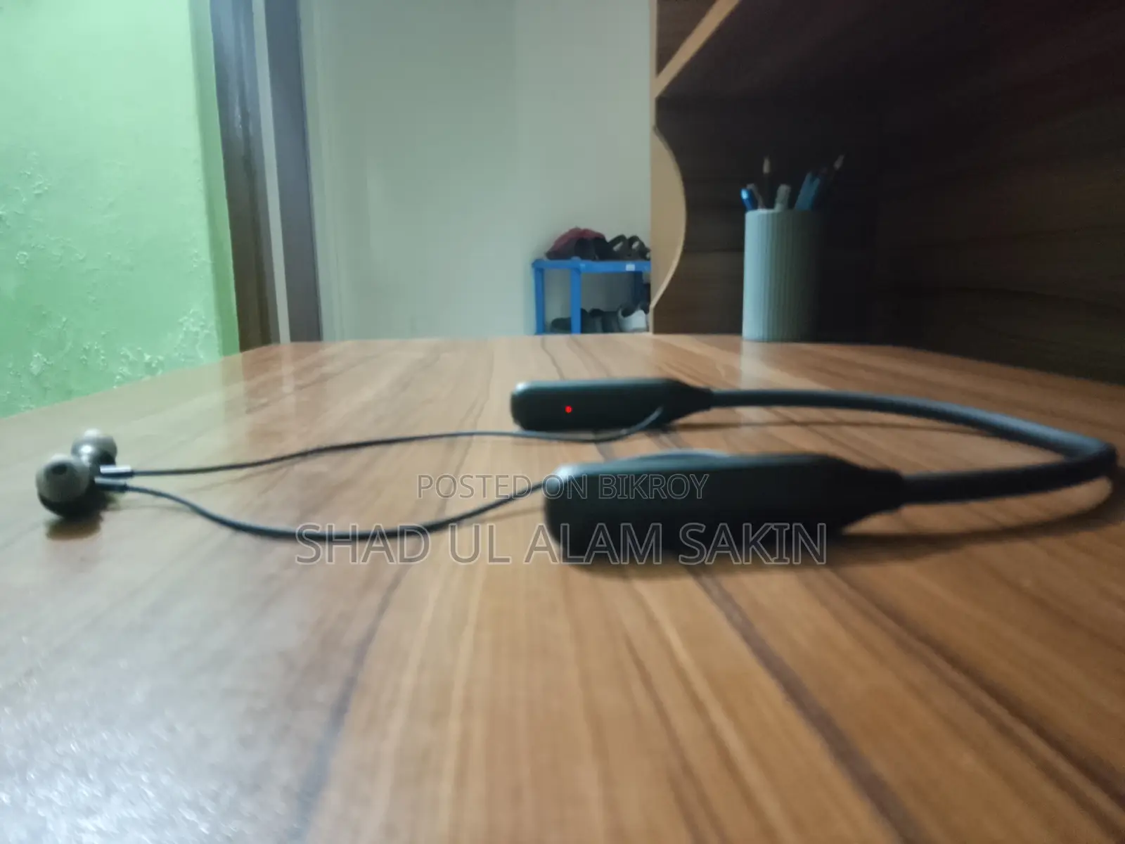 চয়েস নেকব্যান্ড ইয়ারফোন