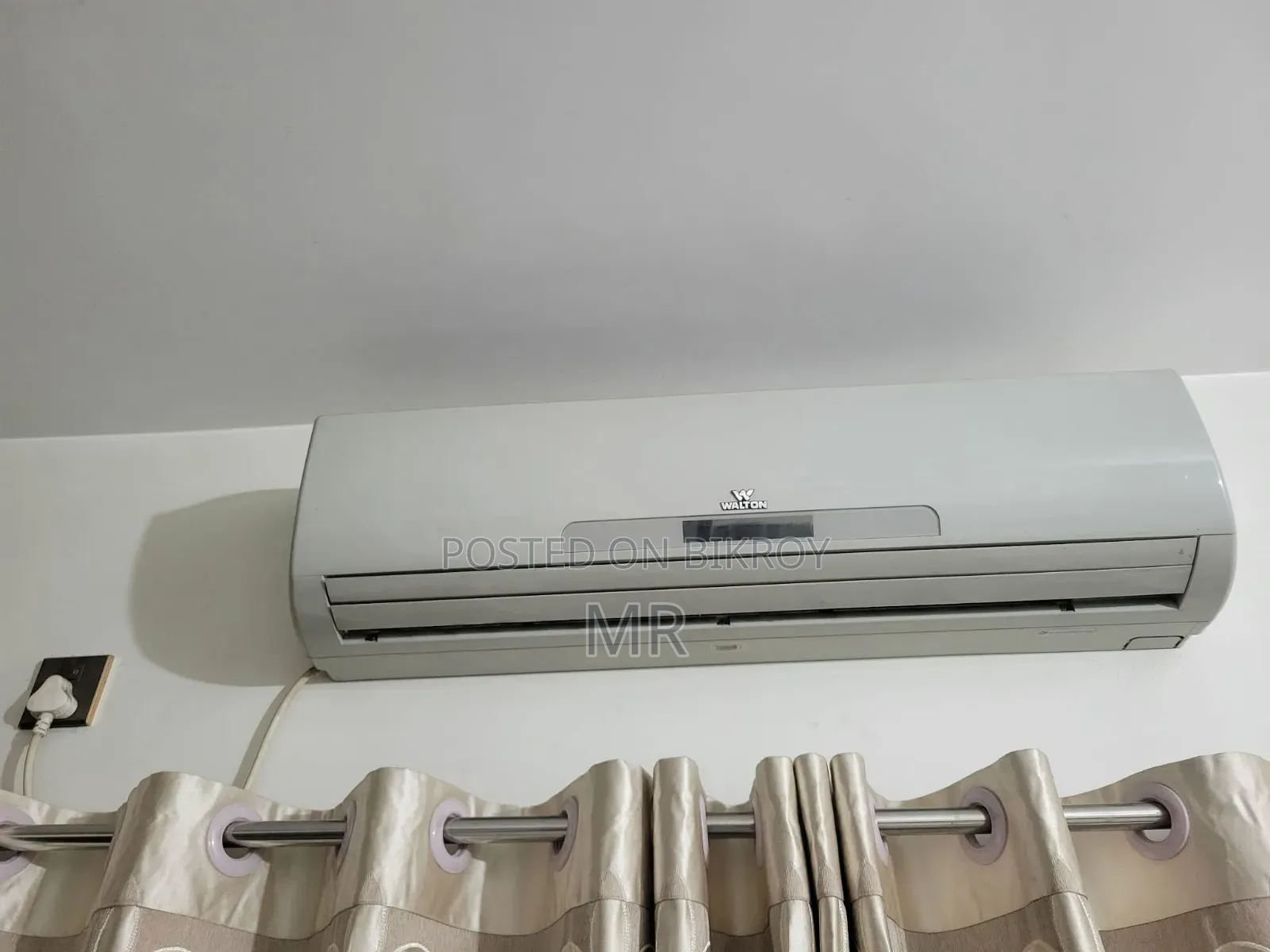 Walton AC 1.5 Ton Fully OK Good Condition Non-Inverter AC