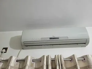 Walton AC 1.5 Ton Fully OK Good Condition Non-Inverter AC