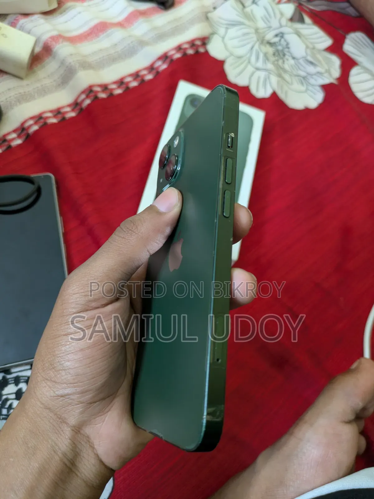 Apple iPhone 13 128 GB Green