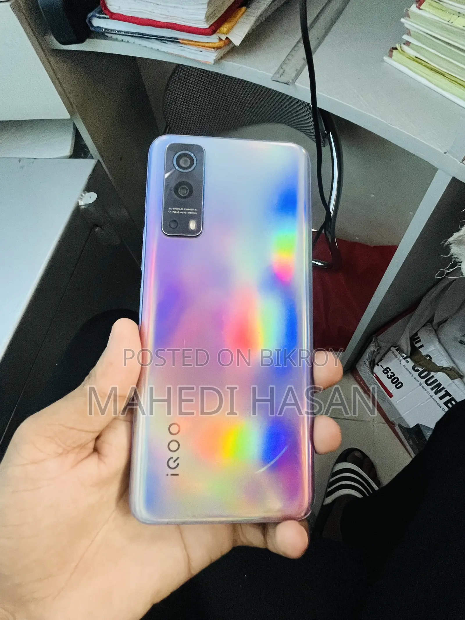 iQOO 128 GB Blue