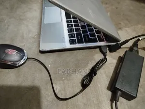 Laptop Acer Aspire V5-122p 4GB Intel HDD 700GB