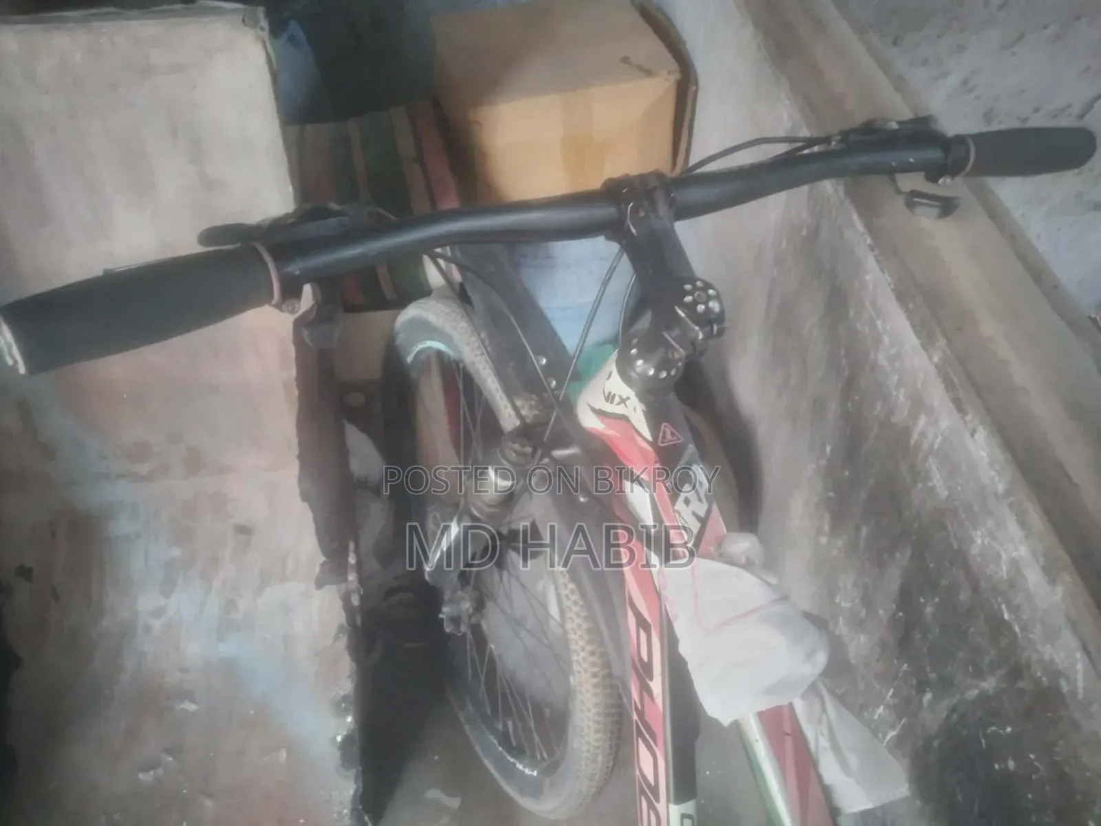 গিয়ার সাইকেল একদম ফ্রেশ।