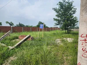 পূর্বাচল ১০ নাম্বার সেক্টরে সংলগ্ন ১০ কাঠা জমি বিক্রি হবে