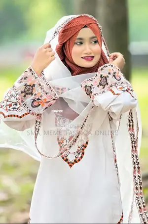 এমব্রয়ডারি থ্রি পিস
