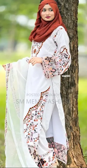 এমব্রয়ডারি থ্রি পিস