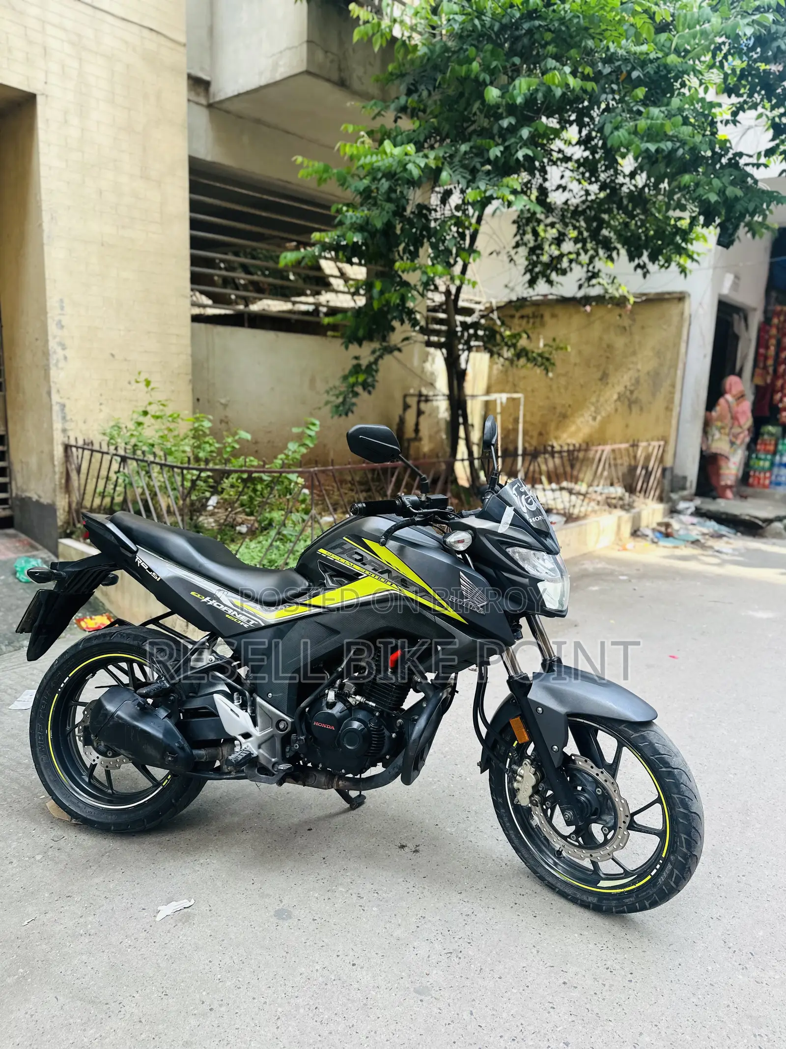 Honda Hornet 2021 Green
