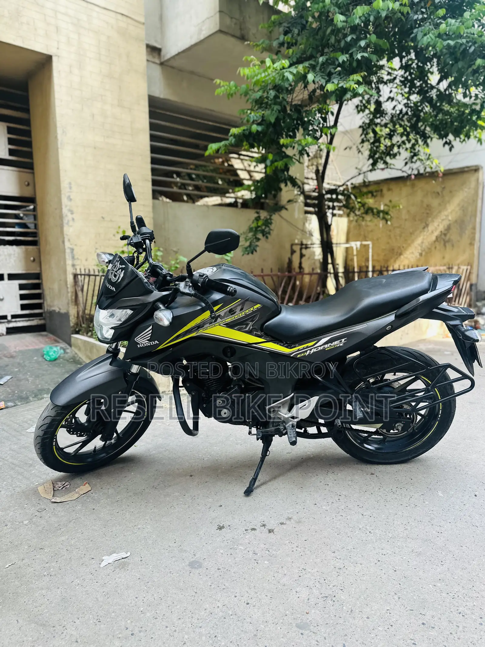 Honda Hornet 2021 Green