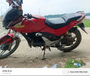 Hero Xtreme 160R 2012 Red