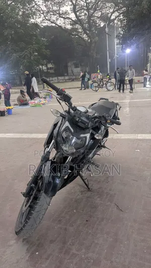 TVS Apache RTR 160 4V 2022 Black