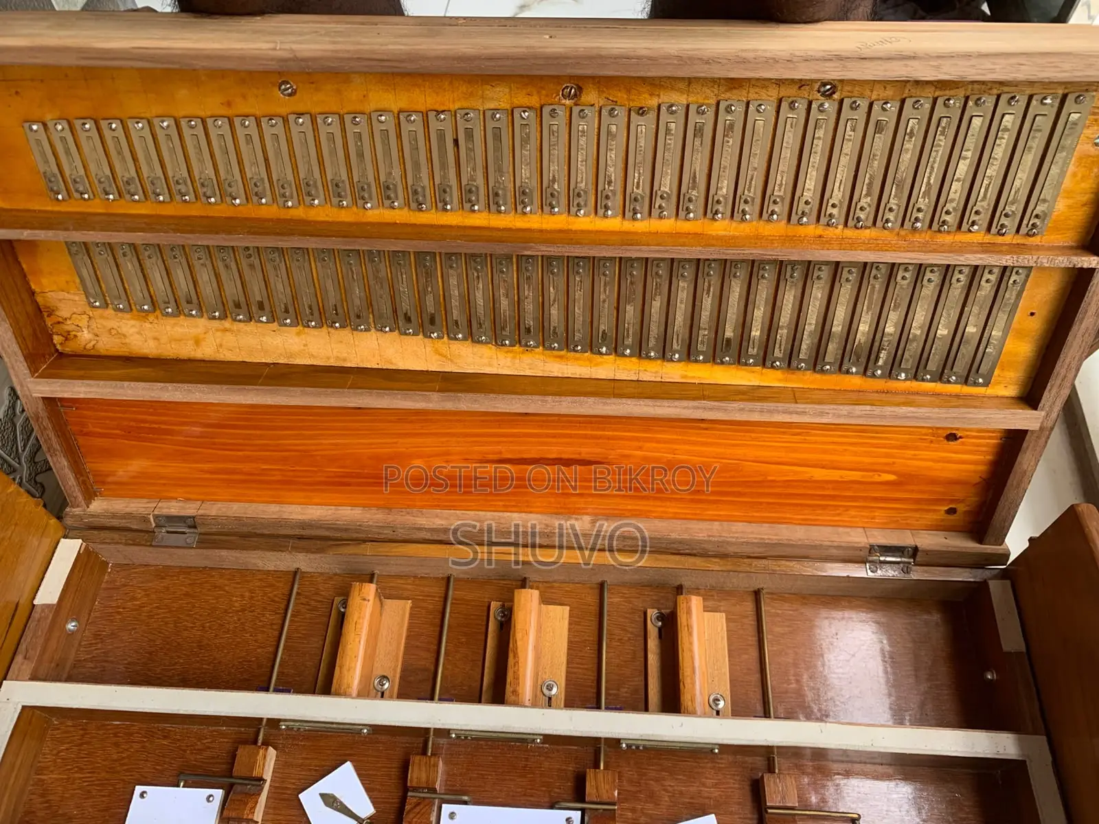 Harmonium Golden