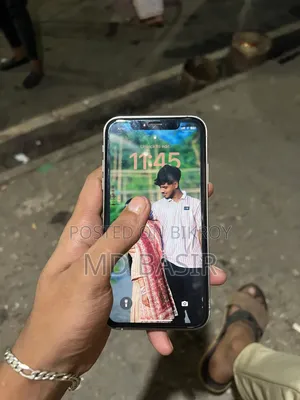 Apple iPhone XR 64 GB Silver
