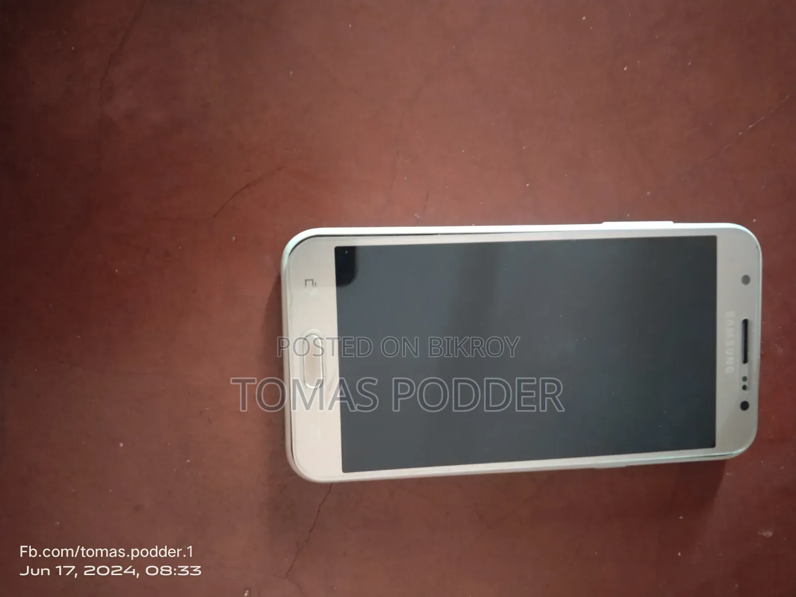 Samsung Galaxy J5 8 GB Silver