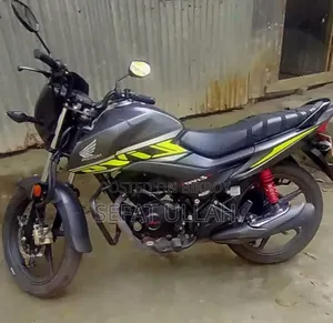 হোন্ডা ২০২৫ ব্ল্যাক