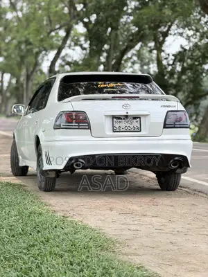 Toyota Corolla Sedan 1996 White