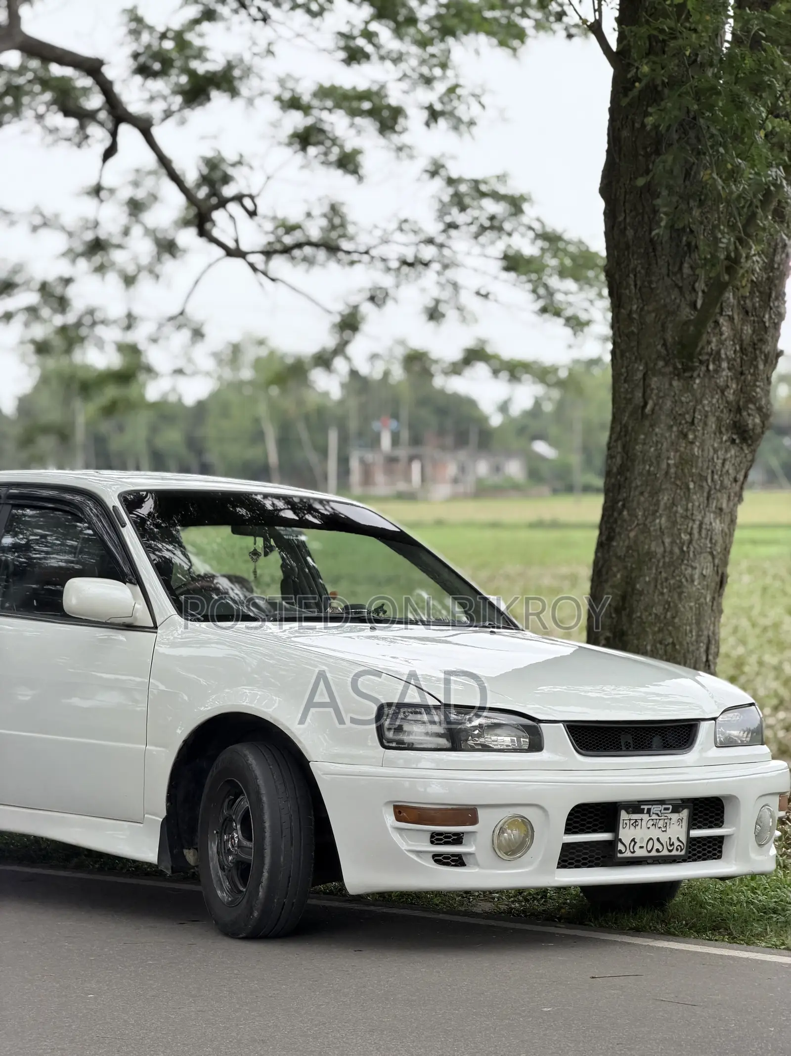 Toyota Corolla Sedan 1996 White
