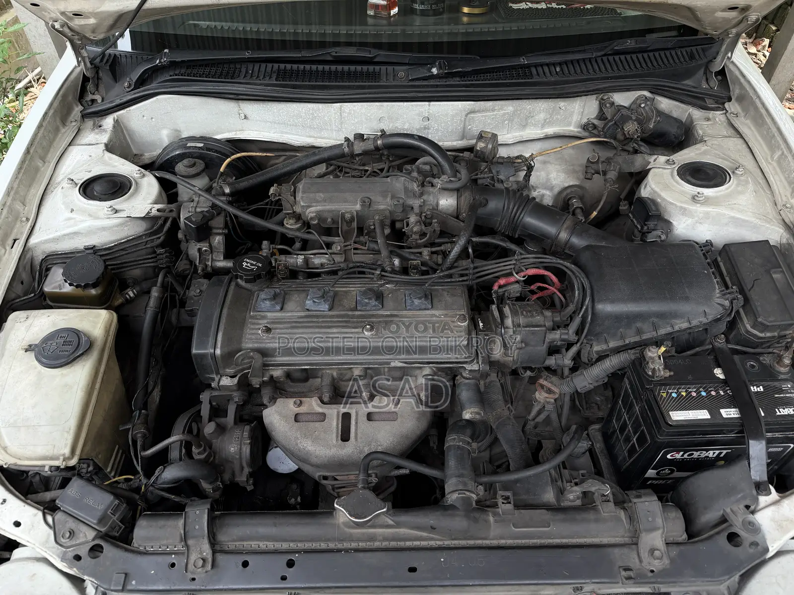 Toyota Corolla Sedan 1996 White