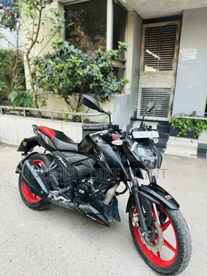 TVS Apache RTR 160 4V Fi 2024 Black