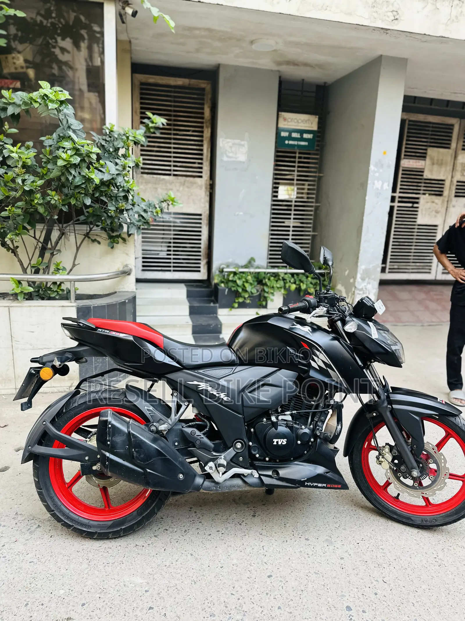 TVS Apache RTR 160 4V Fi 2024 Black
