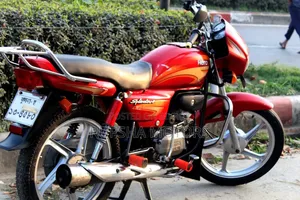 Hero Splendor Plus ২০২০ লাল
