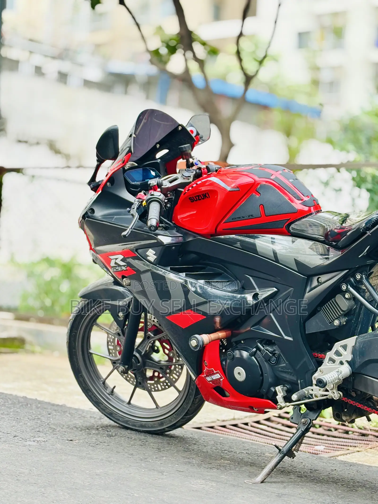 Suzuki GSX-R150 2021 Red
