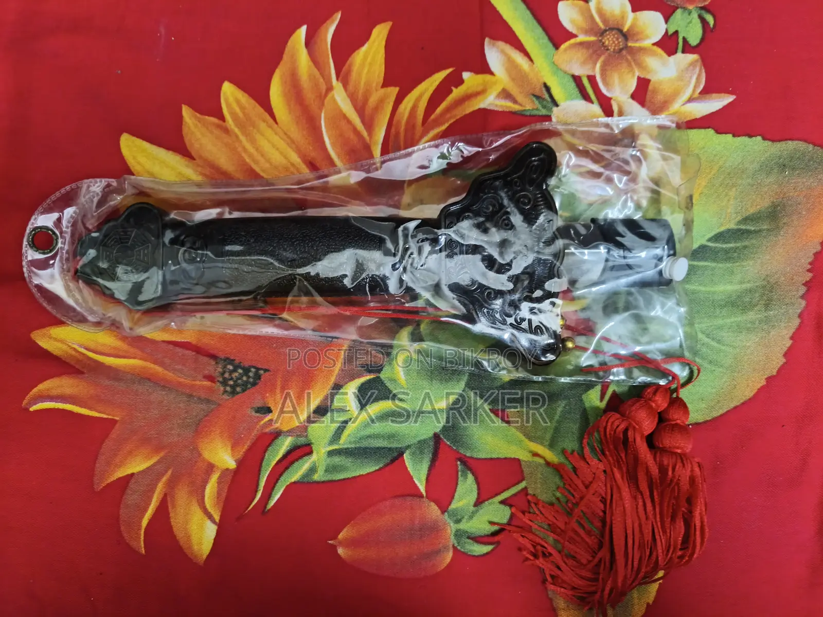 সজ্জাসজ্জার লম্বা তলোয়ার