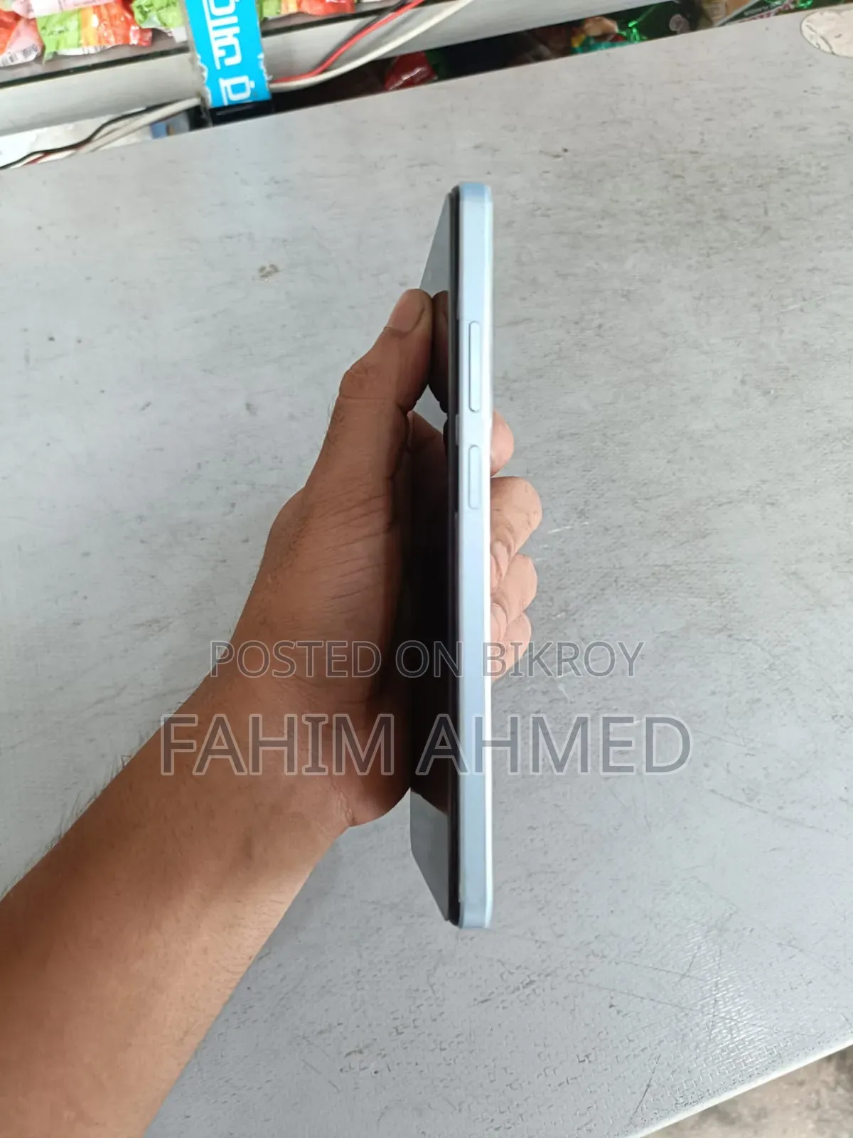 New Oppo A60 256 GB Blue