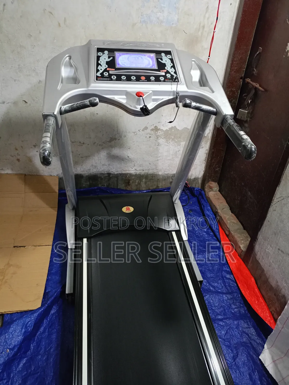 Jada Semi Commercial Motorized Treadmill