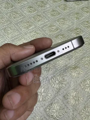 Apple iPhone 15 Pro 128 GB Silver