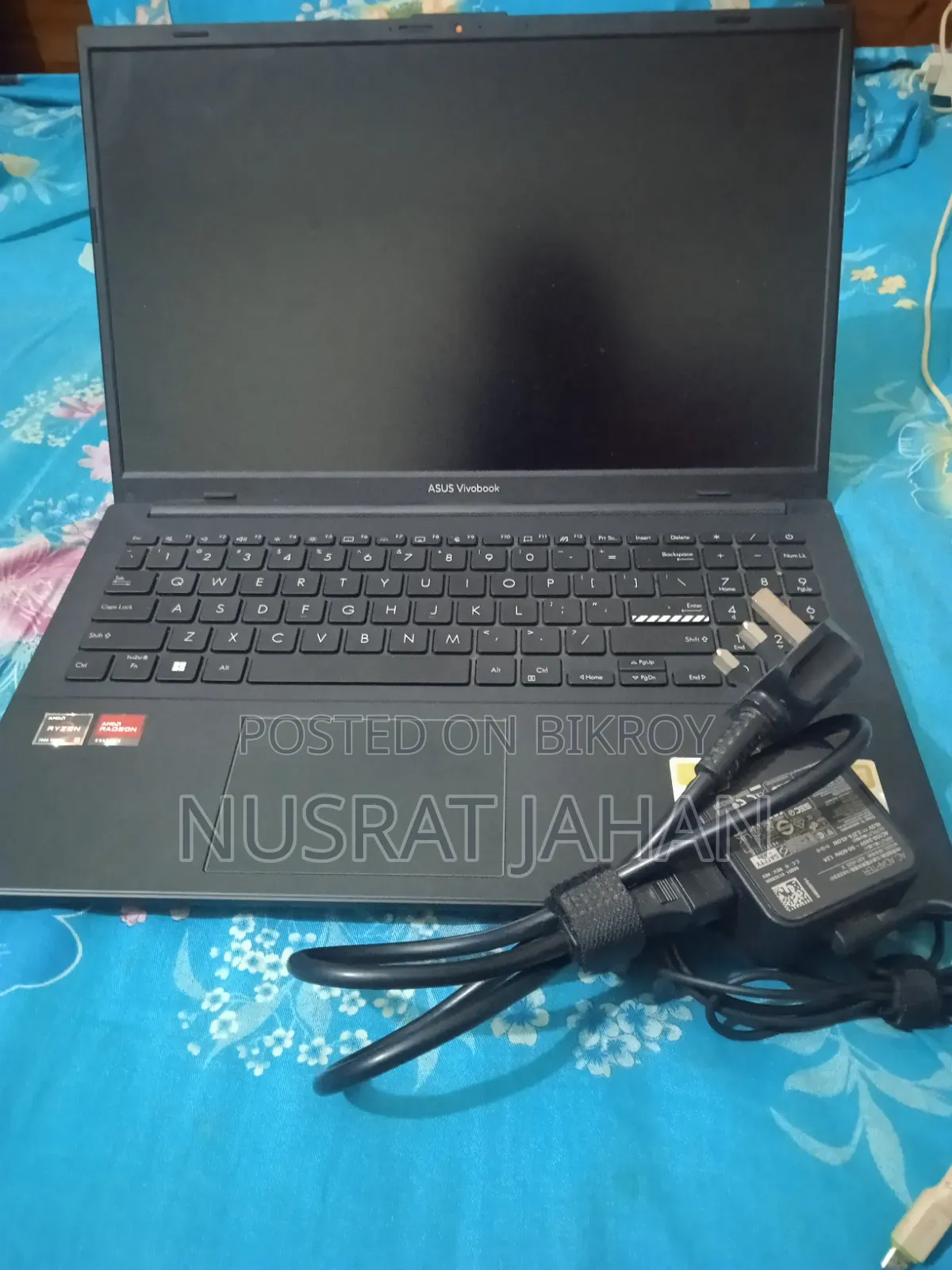 Laptop Asus Vivobook 16 16GB AMD Ryzen 5 SSD 512GB