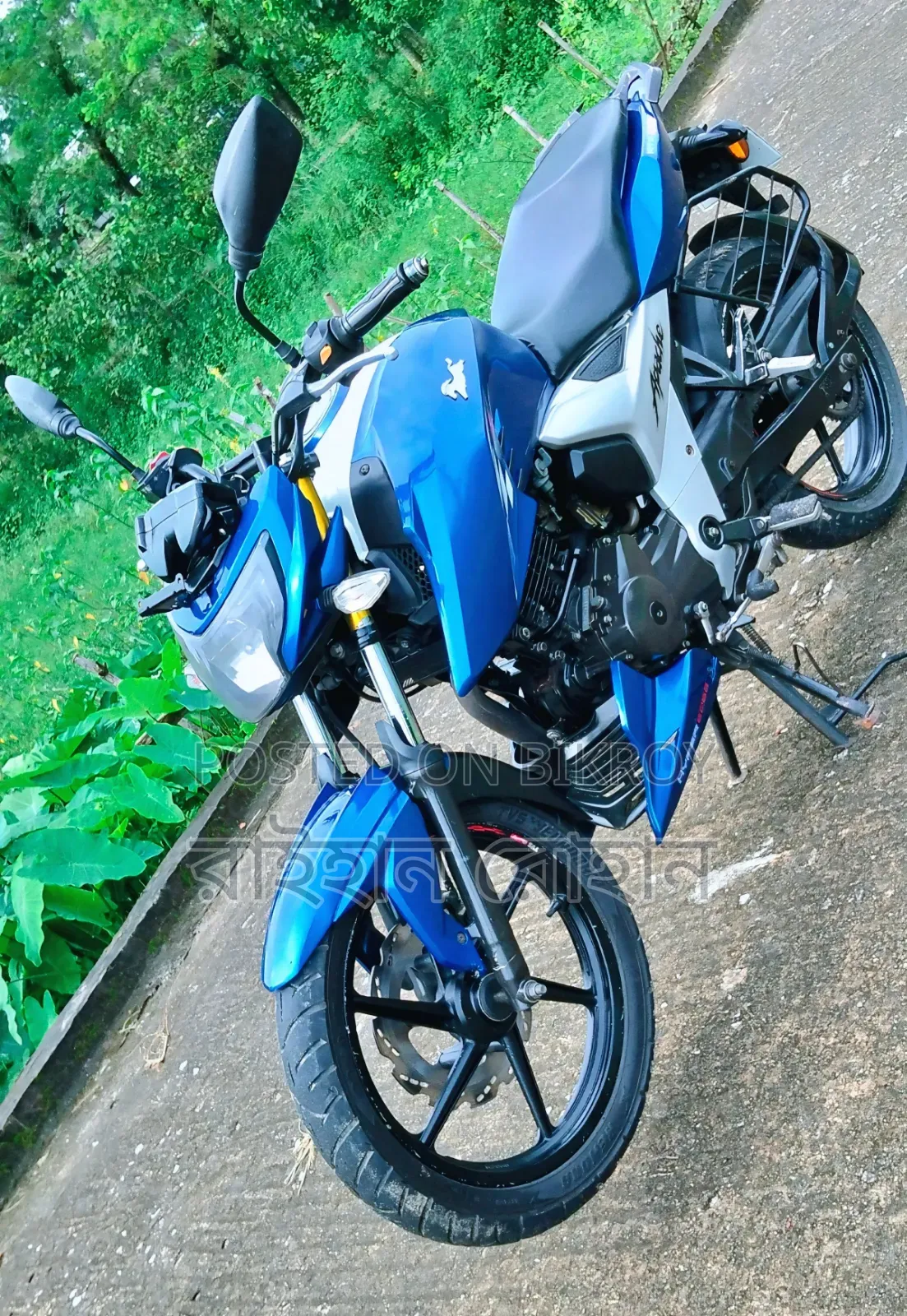 TVS Apache 160 4V 2021 Blue