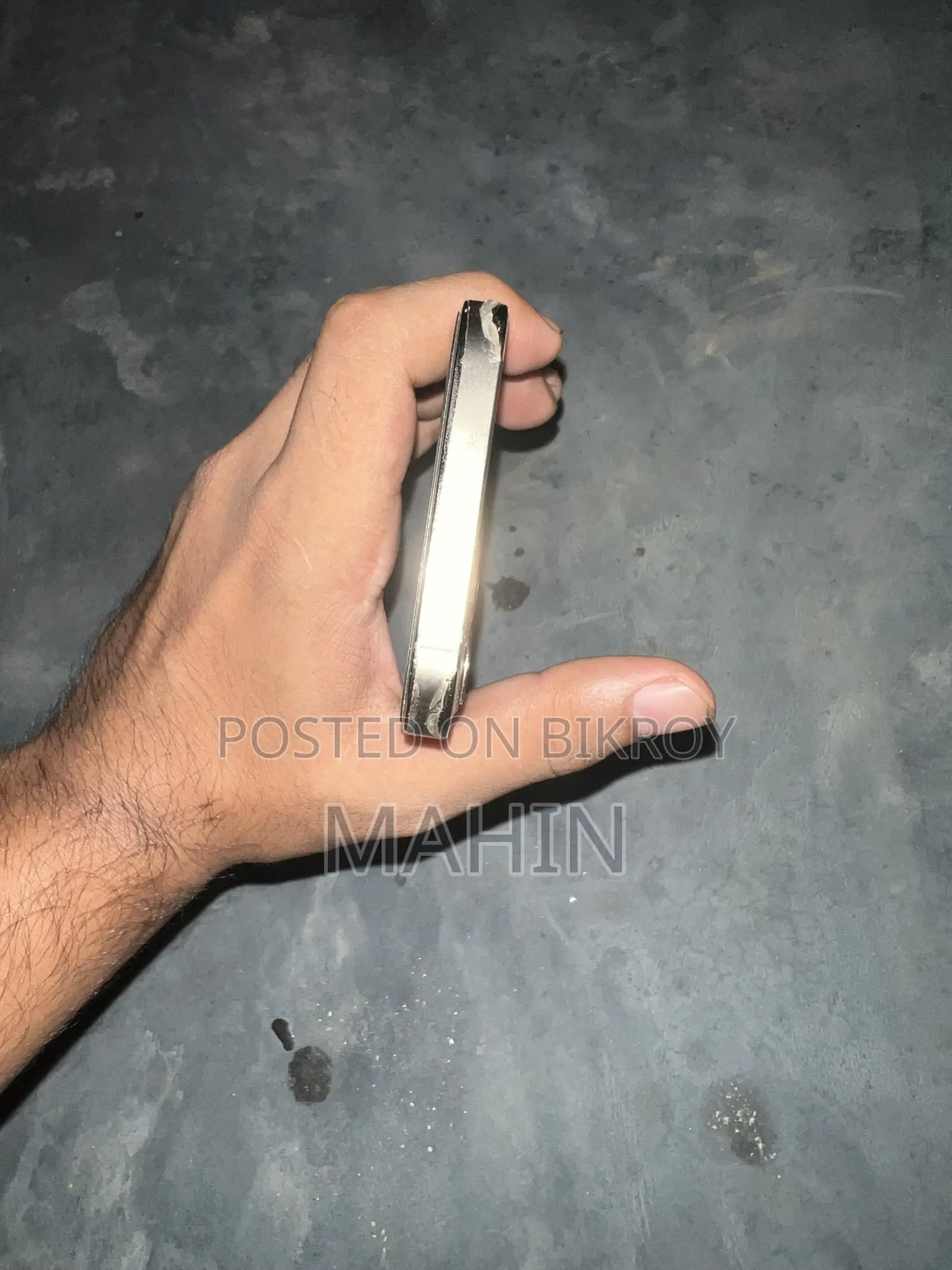 অ্যাপল আইফোন ১২ প্রো ১২৮ জিবি গোল্ড