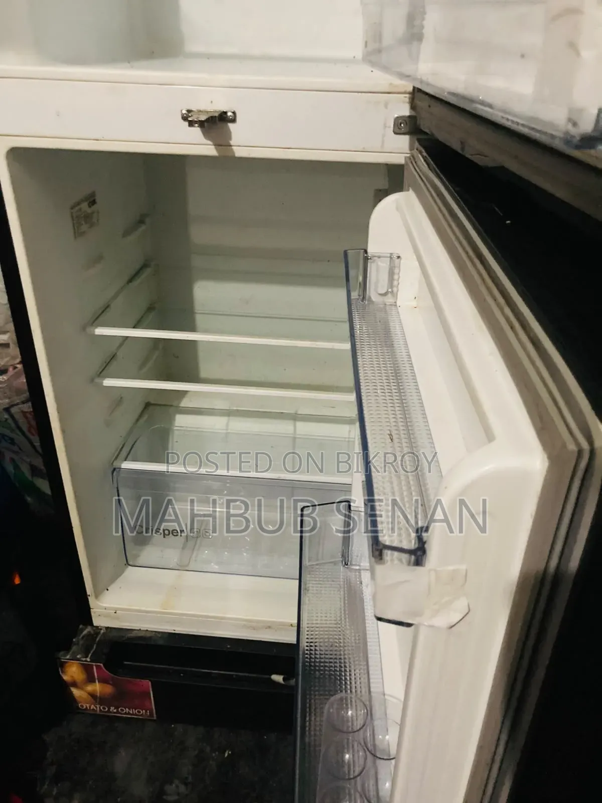 Singer Fridge