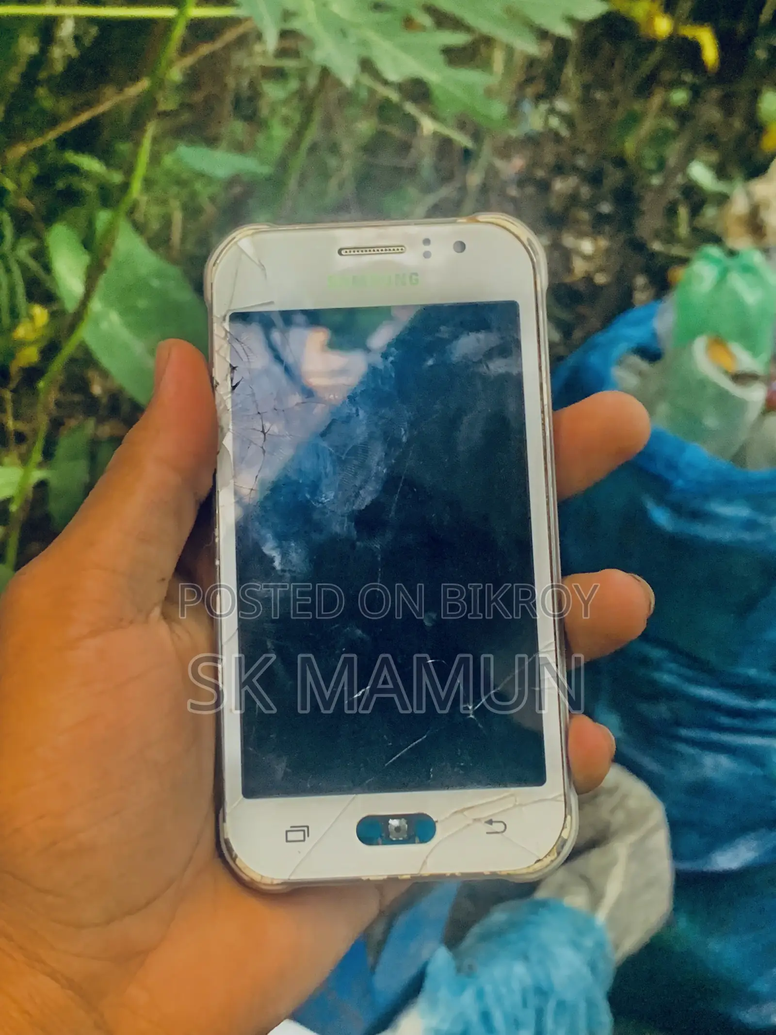 Samsung Galaxy J1 8 GB White
