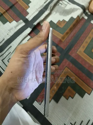 ওপ্পো এফ১এস ৩২ জিবি