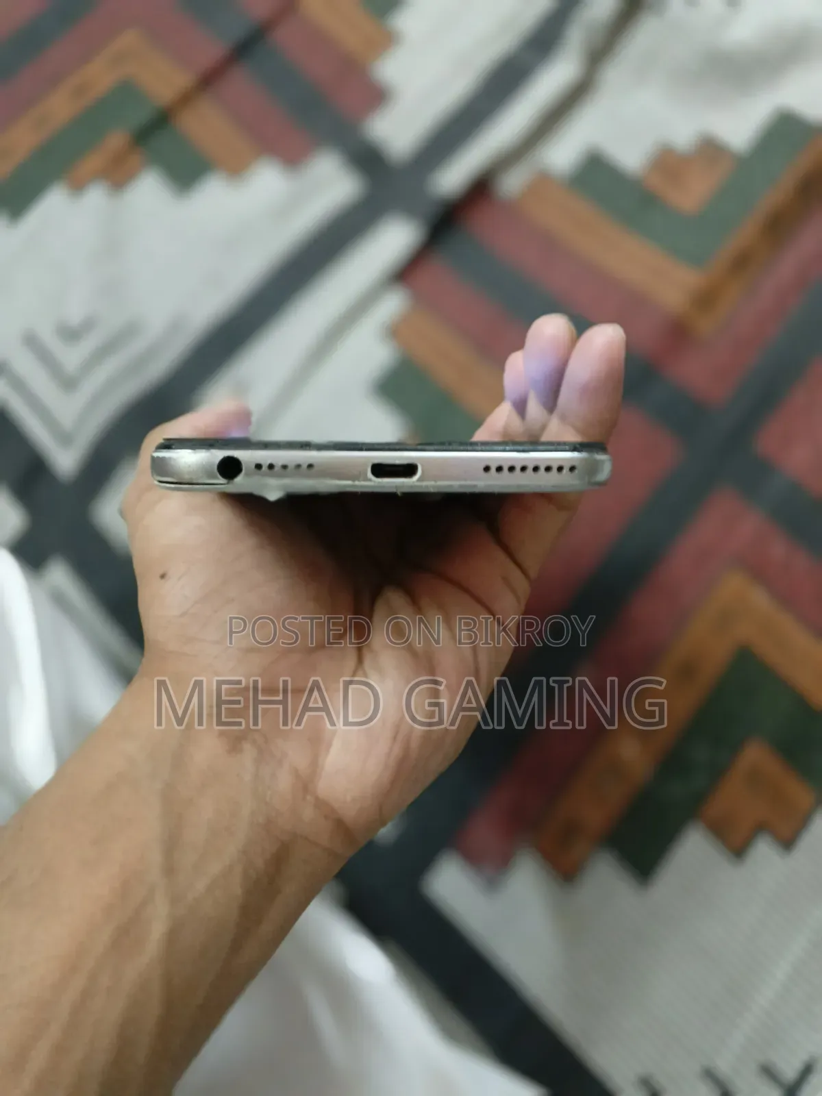 ওপ্পো এফ১এস ৩২ জিবি