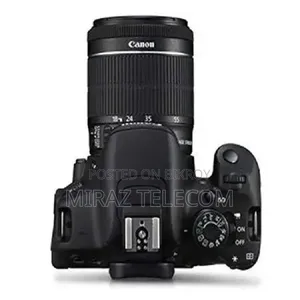 DSLR Canon 700D