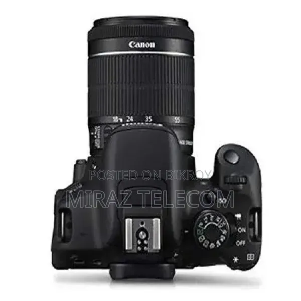 DSLR Canon 700D