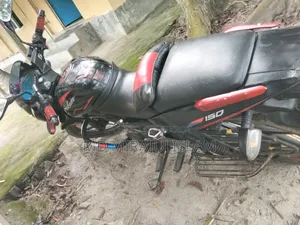 Bajaj Pulsar 150 2012 Red