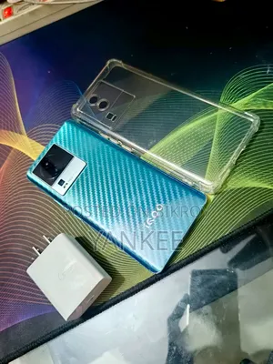 iQOO 128 GB Blue