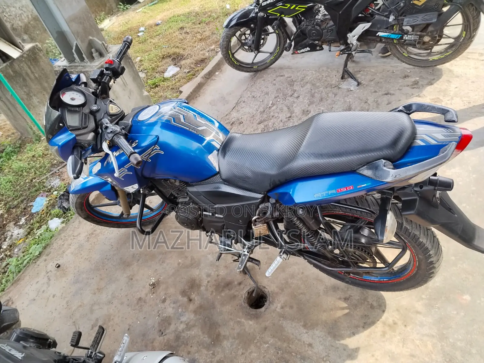 TVS Apache RTR 160 2V 2018 Blue