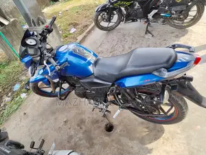 TVS Apache RTR 160 2V 2018 Blue