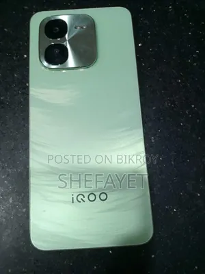 iQOO Z9x 128 GB Green