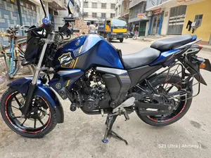 Yamaha FZ 2022 Blue
