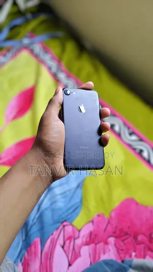 Apple iPhone 7 128 GB Black