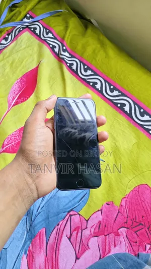 Apple iPhone 7 128 GB Black